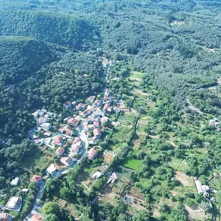 منزل ريفي Harry's Retreat