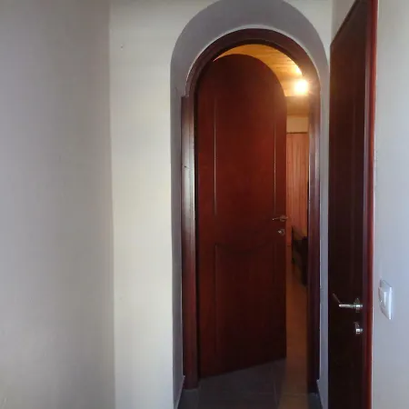 منزل ريفي Harry's Retreat *