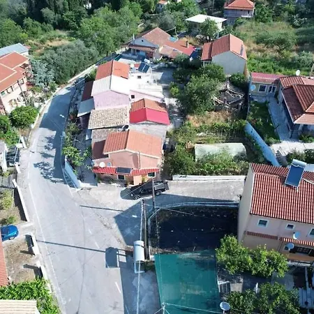 Harry's Retreat Εξοχικό σπίτι *